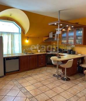 3-к квартира, вторичка, 104м2, 4/4 этаж