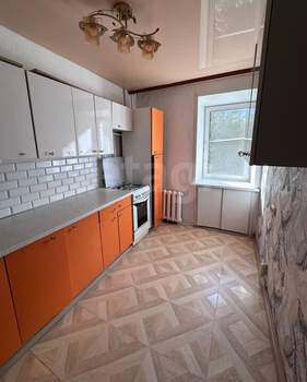 3-к квартира, вторичка, 56м2, 2/4 этаж