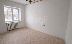 2-к квартира, вторичка, 42м2, 1/2 этаж