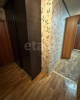 4-к квартира, вторичка, 98м2, 9/10 этаж