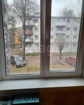 2-к квартира, вторичка, 43м2, 2/4 этаж