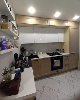 4-к квартира, вторичка, 96м2, 9/10 этаж