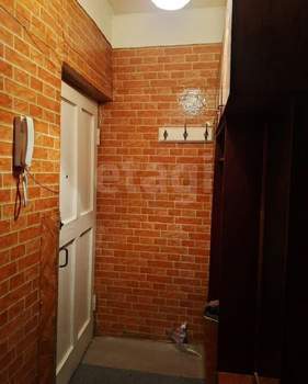 2-к квартира, вторичка, 39м2, 1/2 этаж