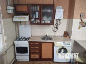 2-к квартира, вторичка, 61м2, 2/2 этаж