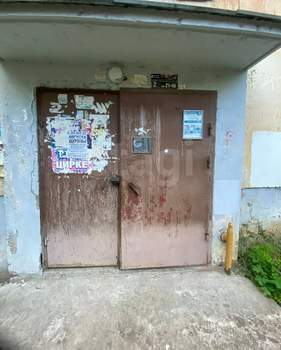 3-к квартира, вторичка, 58м2, 2/5 этаж