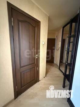 2-к квартира, вторичка, 45м2, 1/4 этаж