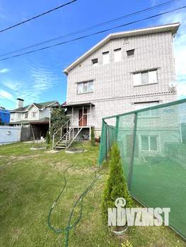 4-к квартира, вторичка, 108м2, 1/3 этаж