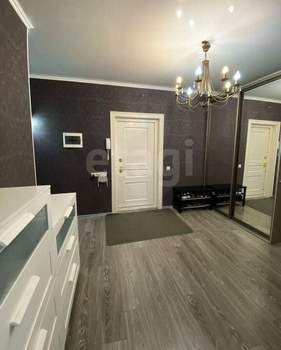 3-к квартира, вторичка, 100м2, 16/17 этаж