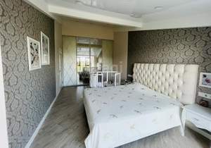 3-к квартира, вторичка, 102м2, 4/4 этаж