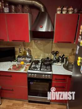 2-к квартира, вторичка, 44м2, 1/4 этаж