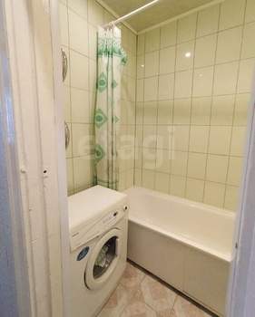 2-к квартира, вторичка, 54м2, 3/3 этаж