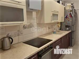 2-к квартира, вторичка, 61м2, 1/17 этаж