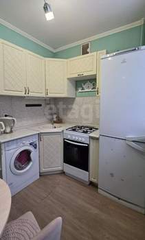 2-к квартира, вторичка, 40м2, 1/5 этаж