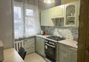 4-к квартира, вторичка, 61м2, 1/5 этаж