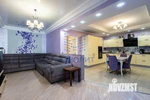 4-к квартира, вторичка, 148м2, 2/5 этаж