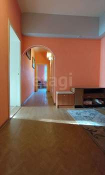 3-к квартира, вторичка, 79м2, 1/2 этаж