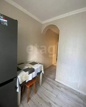 3-к квартира, вторичка, 58м2, 2/5 этаж