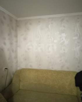 2-к квартира, вторичка, 40м2, 1/5 этаж