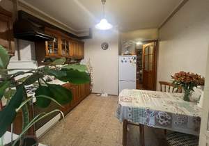 4-к квартира, вторичка, 92м2, 2/5 этаж