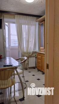 3-к квартира, вторичка, 70м2, 8/10 этаж