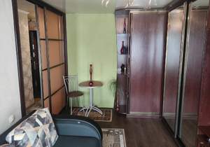 2-к квартира, вторичка, 43м2, 3/5 этаж