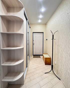 2-к квартира, вторичка, 56м2, 4/14 этаж