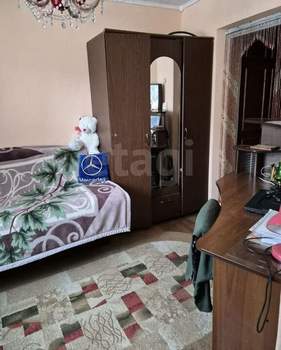 3-к квартира, вторичка, 60м2, 1/5 этаж