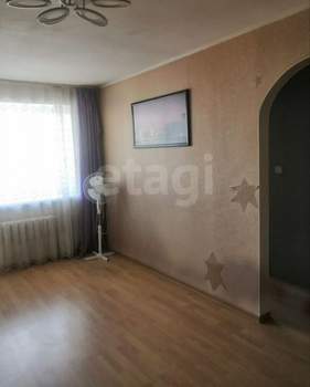 2-к квартира, вторичка, 43м2, 3/5 этаж