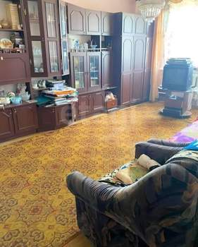 2-к квартира, вторичка, 72м2, 10/10 этаж