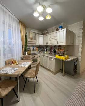 2-к квартира, вторичка, 58м2, 17/22 этаж