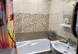 2-к квартира, вторичка, 49м2, 1/5 этаж