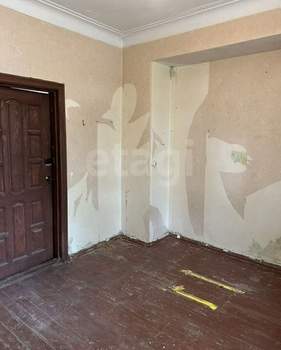 2-к квартира, вторичка, 47м2, 1/4 этаж