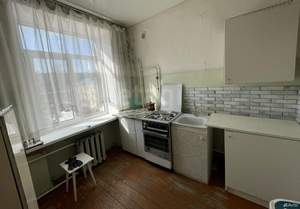 3-к квартира, вторичка, 72м2, 4/4 этаж