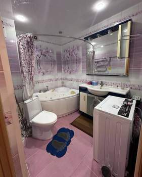 2-к квартира, вторичка, 43м2, 1/4 этаж