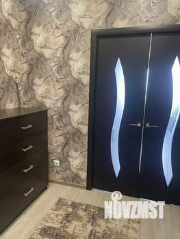 2-к квартира, вторичка, 63м2, 12/18 этаж