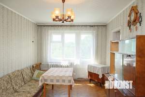 3-к квартира, вторичка, 47м2, 5/5 этаж