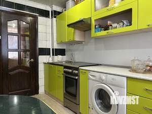 3-к квартира, вторичка, 62м2, 1/9 этаж