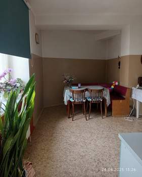 2-к квартира, вторичка, 77м2, 7/9 этаж