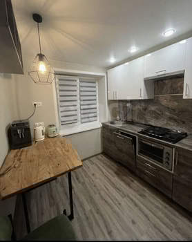 2-к квартира, вторичка, 42м2, 3/4 этаж