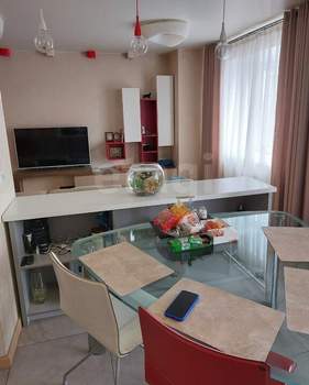 2-к квартира, вторичка, 70м2, 5/10 этаж