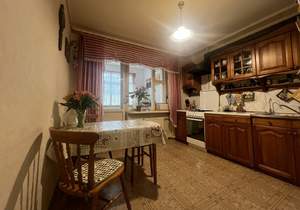 4-к квартира, вторичка, 92м2, 2/5 этаж