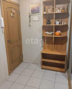 2-к квартира, вторичка, 40м2, 1/5 этаж