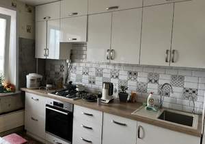 4-к квартира, вторичка, 86м2, 8/10 этаж