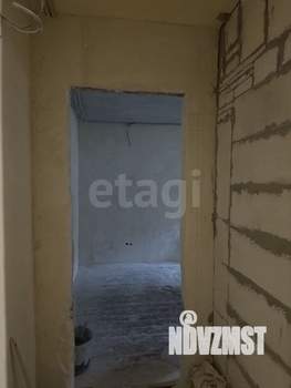 2-к квартира, вторичка, 44м2, 1/4 этаж