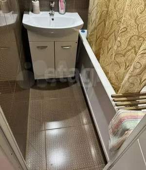 4-к квартира, вторичка, 61м2, 1/5 этаж