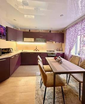 2-к квартира, вторичка, 62м2, 2/10 этаж