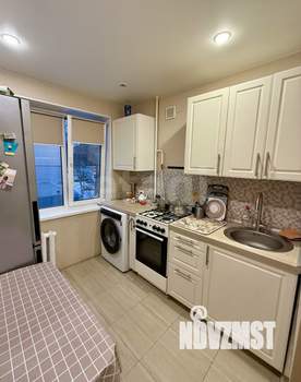 2-к квартира, вторичка, 44м2, 2/5 этаж