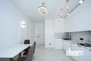 4-к квартира, вторичка, 156м2, 12/16 этаж