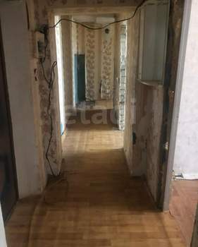 2-к квартира, вторичка, 52м2, 1/9 этаж