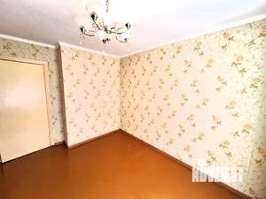 2-к квартира, вторичка, 54м2, 1/5 этаж